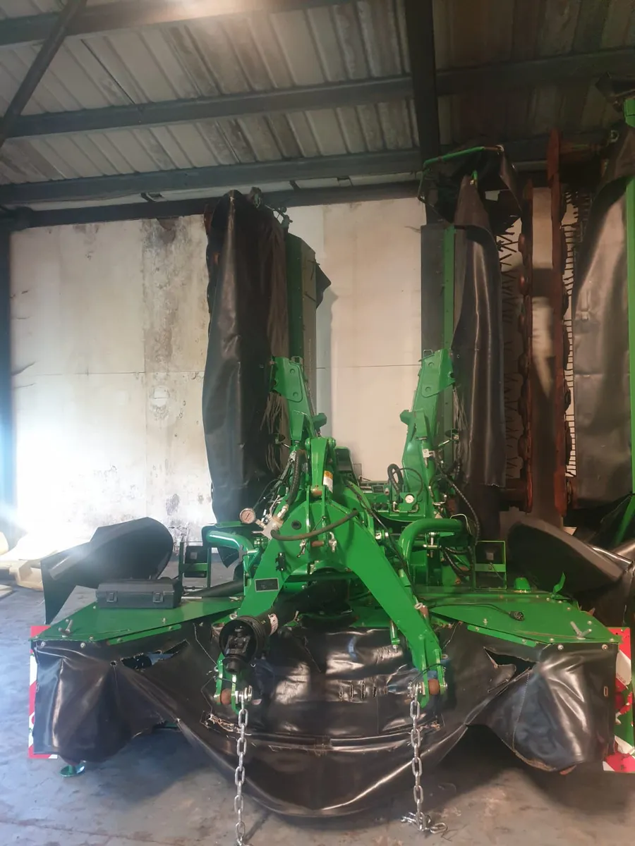 John Deere Butterfly set - Image 1