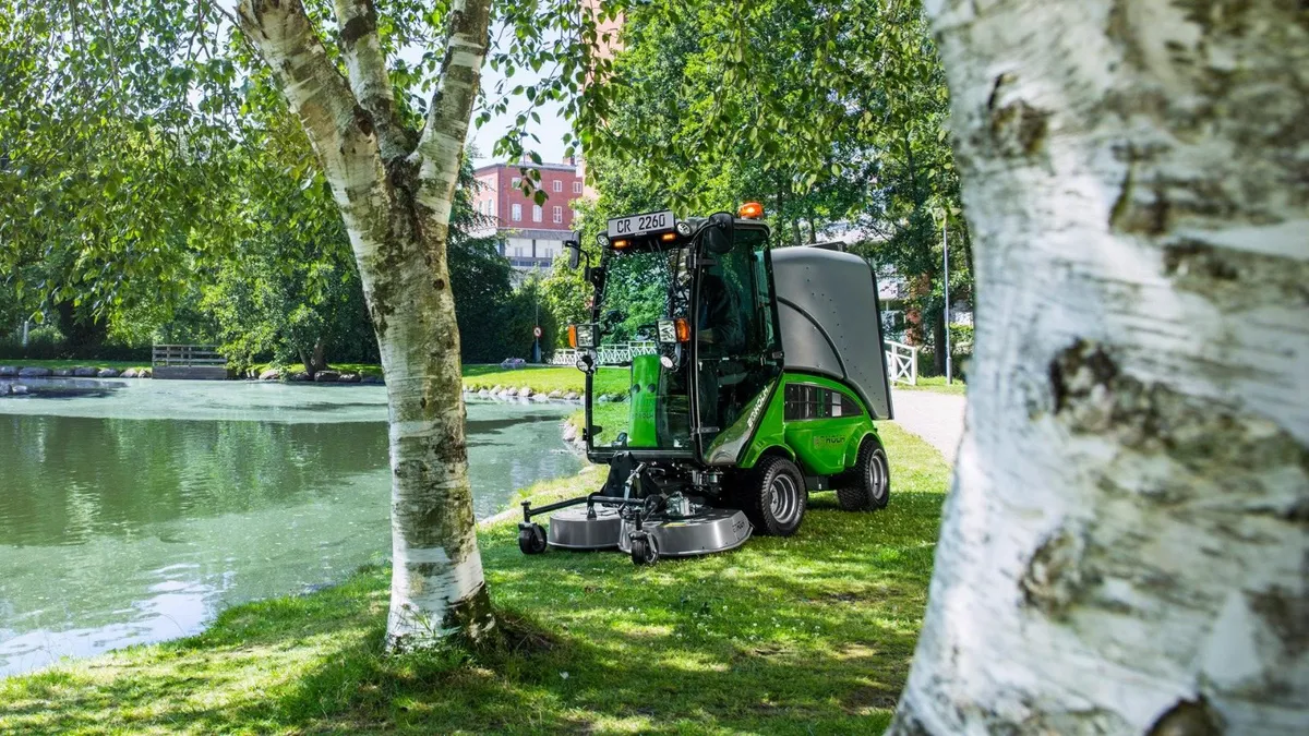 Egholm 2260 Grass Mower/sweeper ( New)