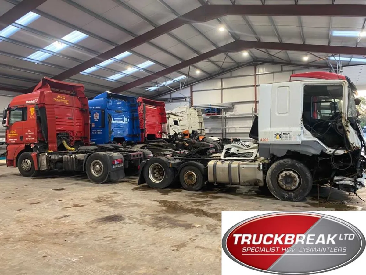 Selection of Trucks for breaking - Image 2