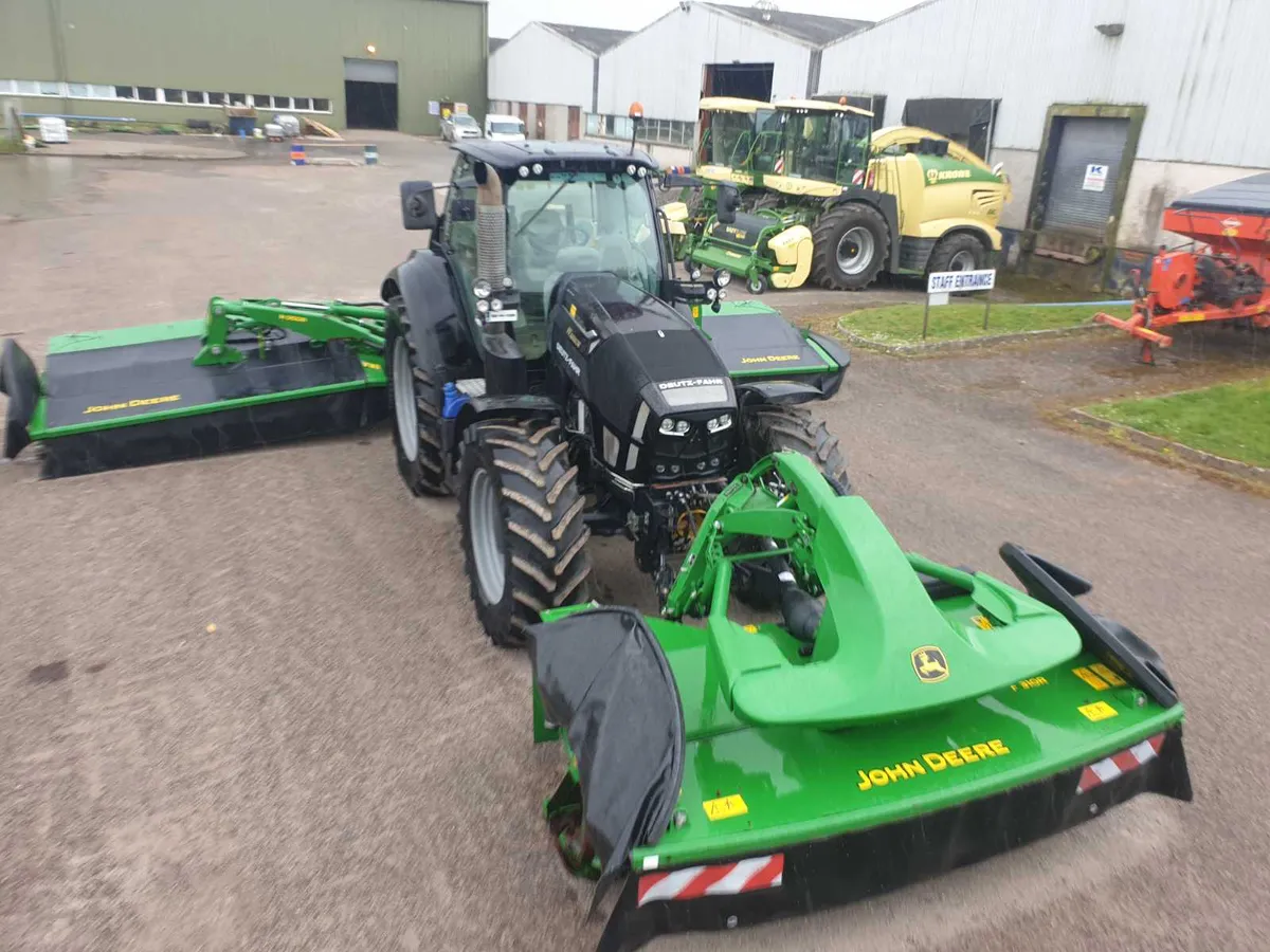 John Deere R950R/F310R butterflies