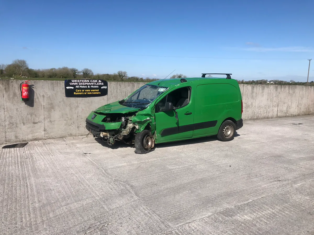 10 Citreon berlingo 1.6 hdi for parts