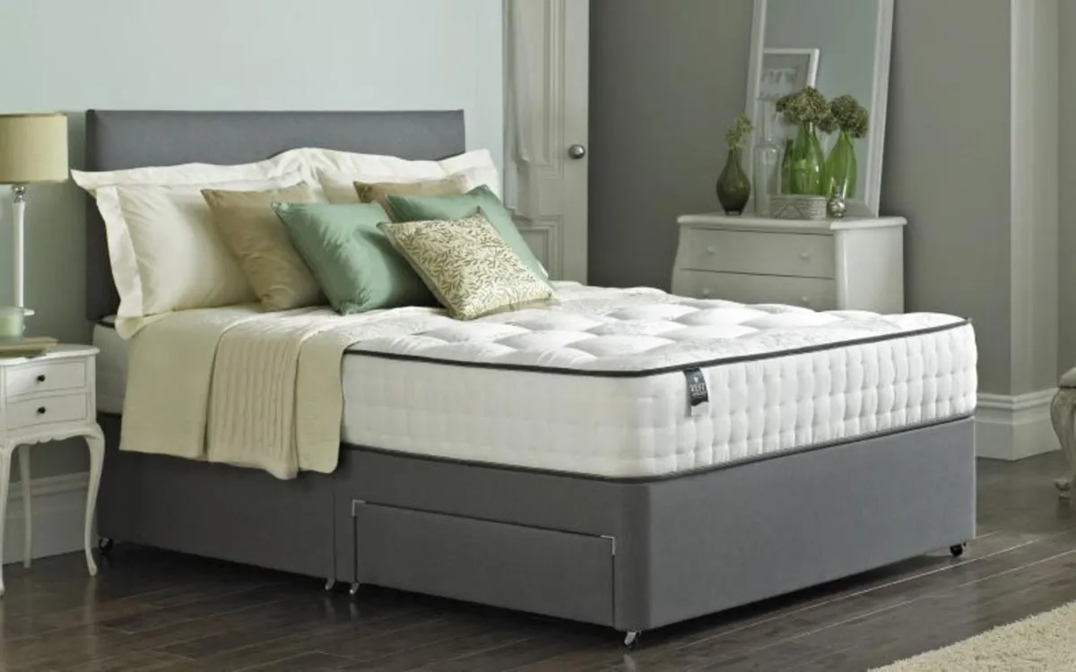 Brand new memory foam beds nationwide 70% of - Image 1