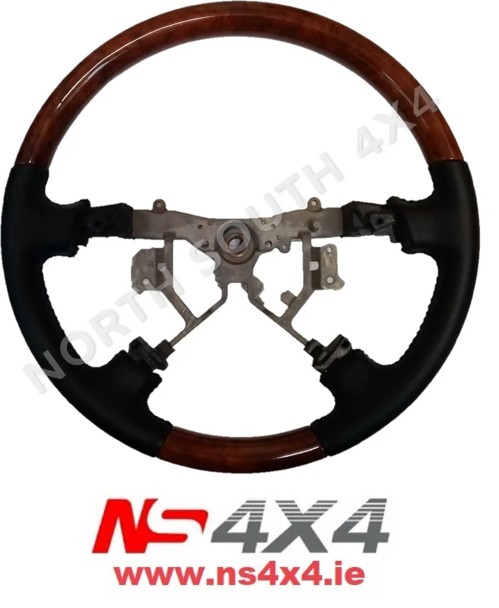 Toyota Amazon 4x4 steering wheel //All Spares - Image 1
