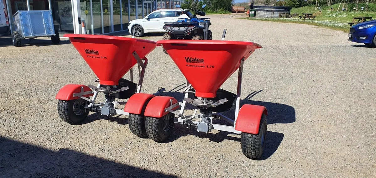 New Walco 1.75 Fertiliser Spreader - Image 4