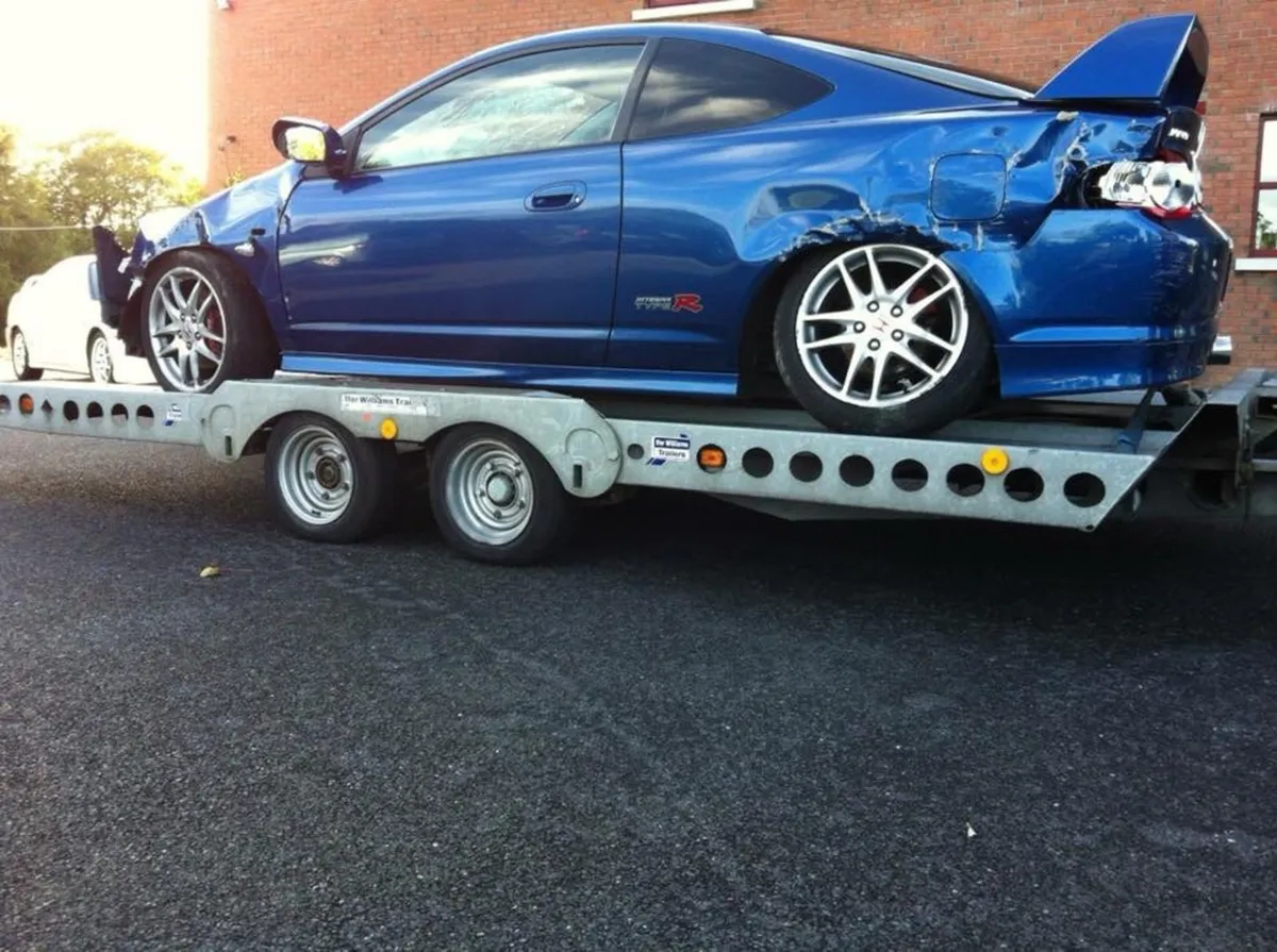 Honda integra type r dc5's breaking - Image 2