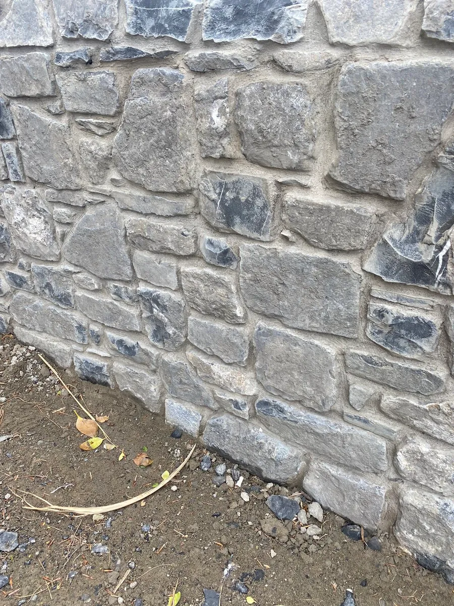 OLD STONE RECLAIMED DUBLIN CALP LIMESTONE - Image 3