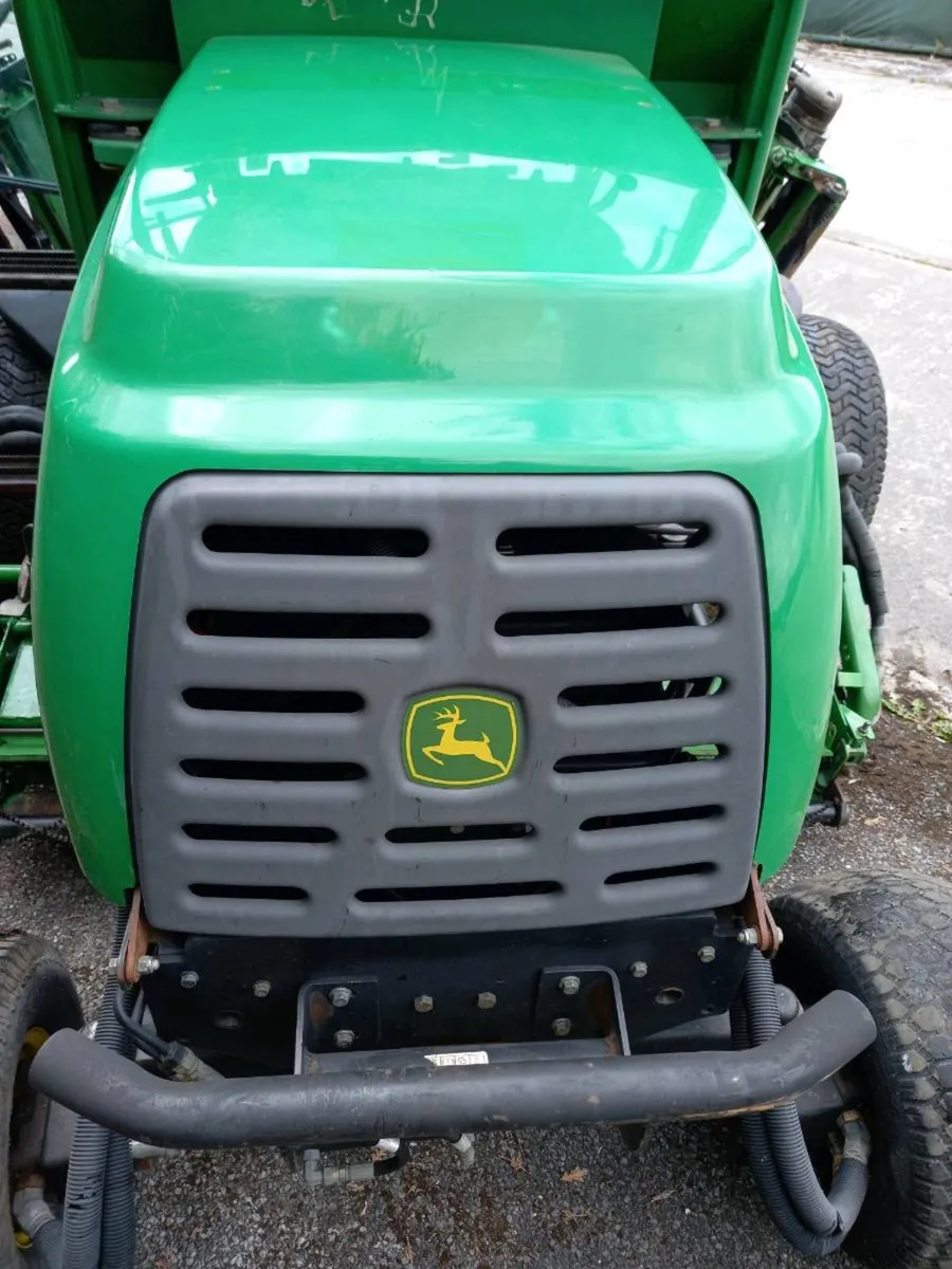 John Deere 3235C( NEW DECKS) - Image 3