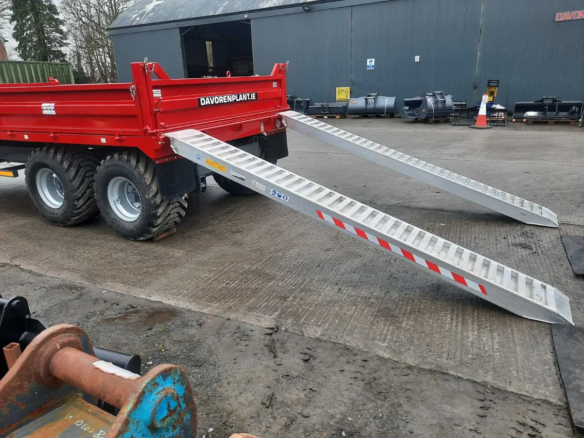 16ft x 8ft Multipurpose dropside tipper - Image 2