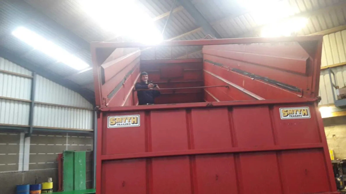 Grain trailers for hire and sale. Book now. - Image 4