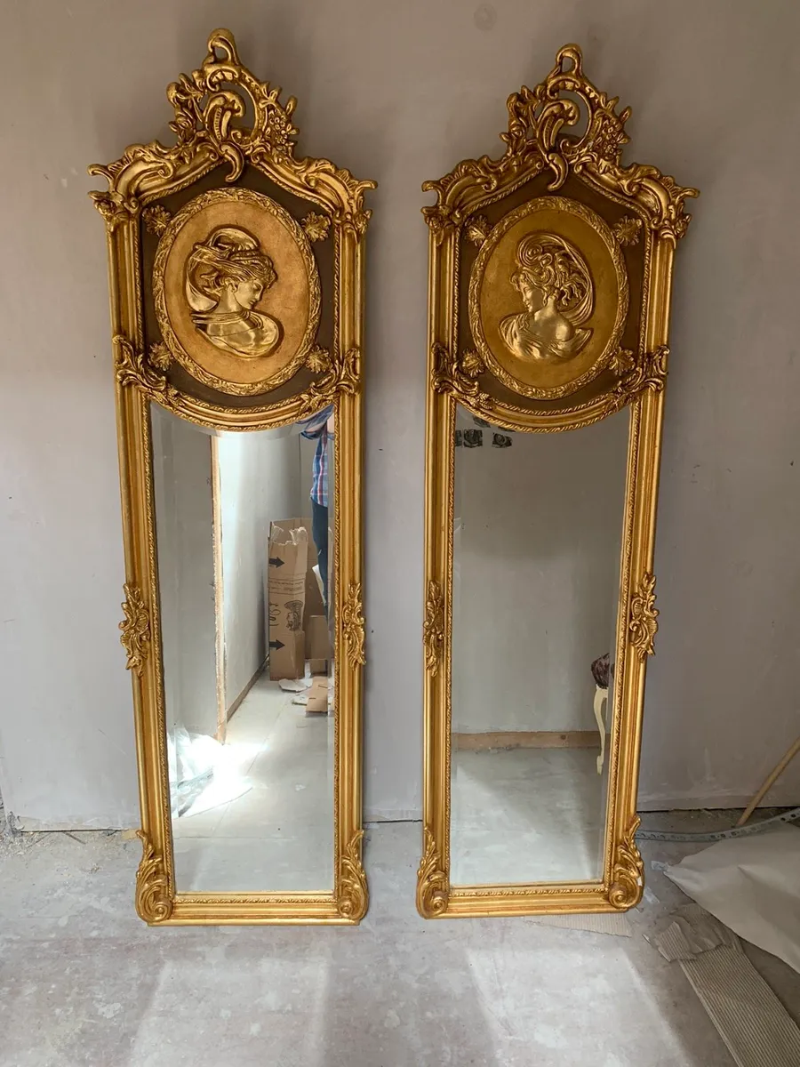 PAIR OF FRENCH GILT FACE PLAUGE MIRRORS - Image 1