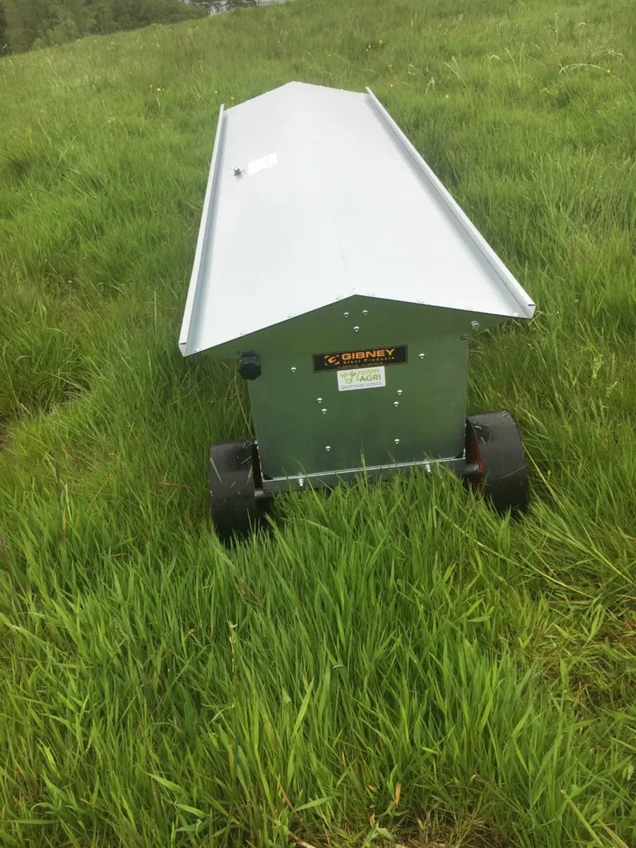 Lamb creep feeders with wheels. - Image 4