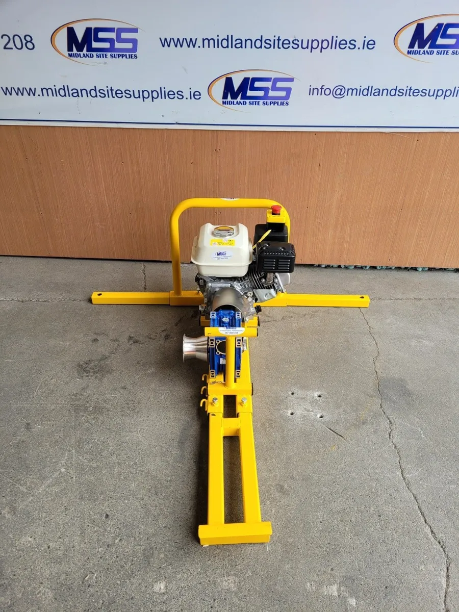 Petrol Cable Pulling Winch 1ton - Image 1