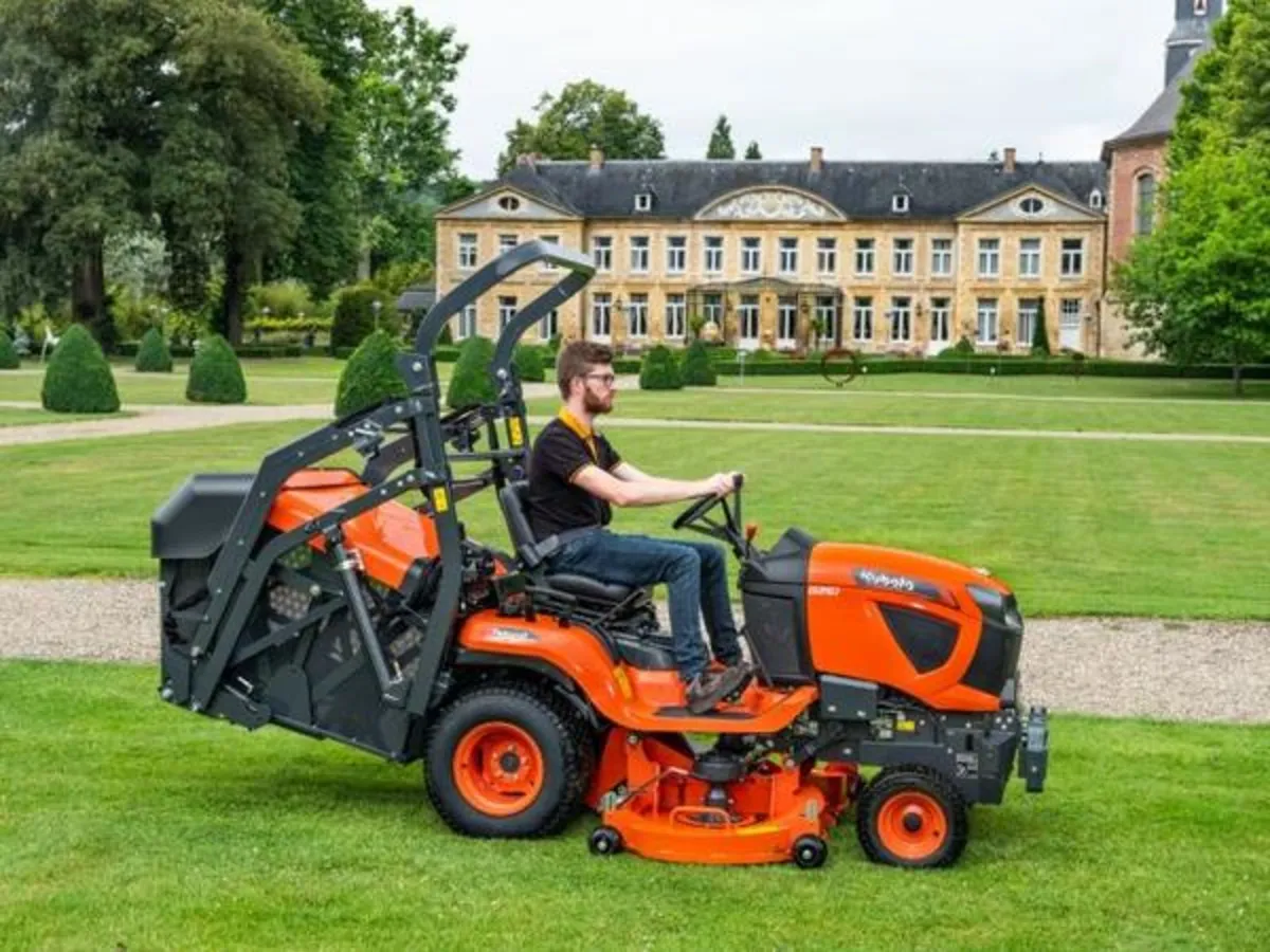 Kubota G231 & G261 Low and High Dump Mower - Image 4