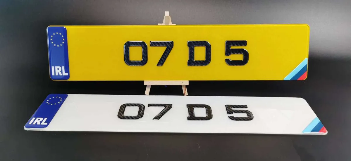 Pair of 3D Gel Carbon Effect Number Plates - Image 1