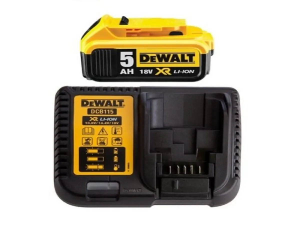 Dewalt 1st & 2nd Fix Cordless Nailer Kit - Image 4