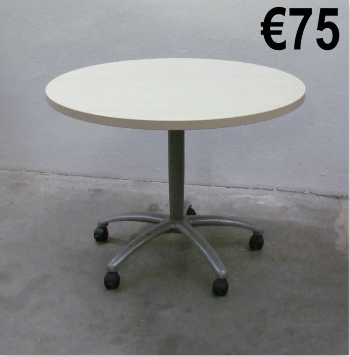 Office tables, school desks & meeting tables - Image 2