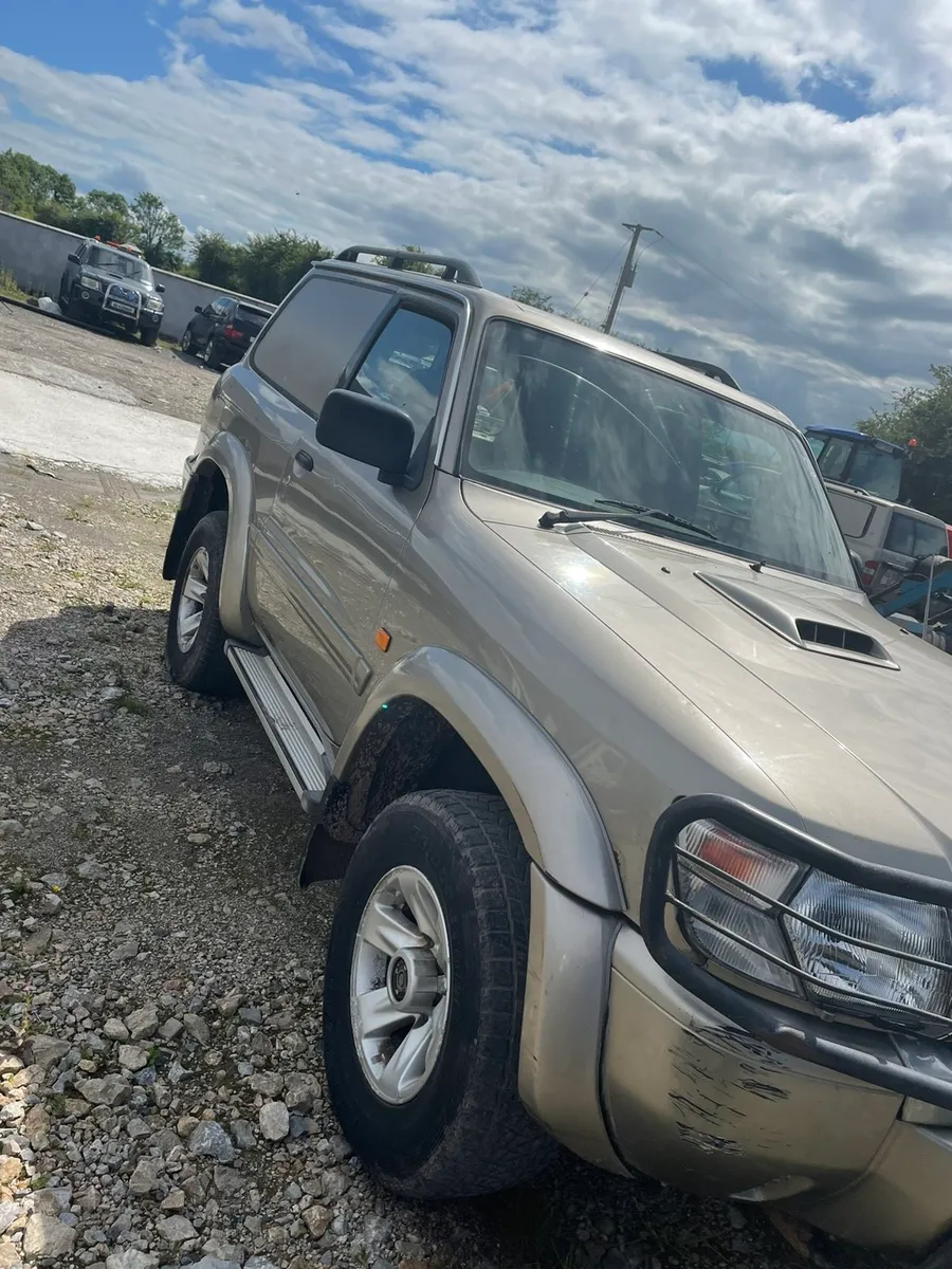 Nissan patrol - Image 1