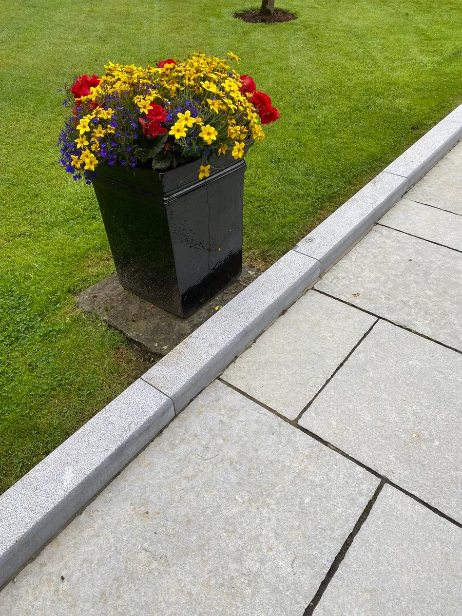 Kilkenny Blue limestone Kerbs 6" x 4" sanded - Image 3