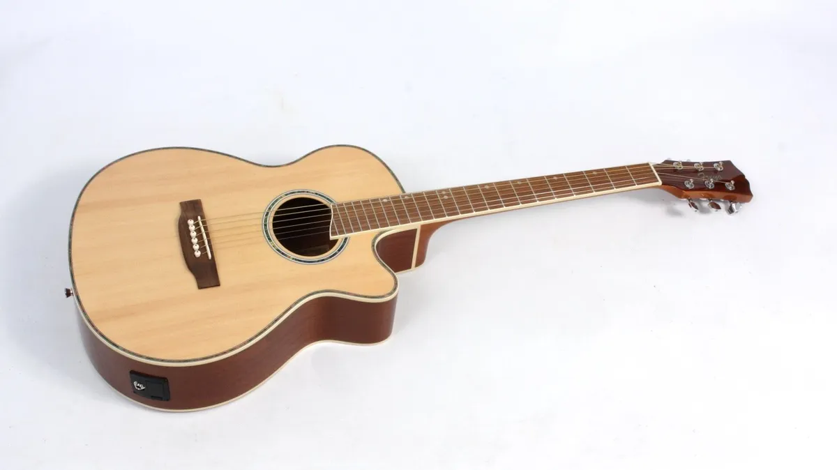 Semi Acoustic Guitar Jumbo style Minstrel Series