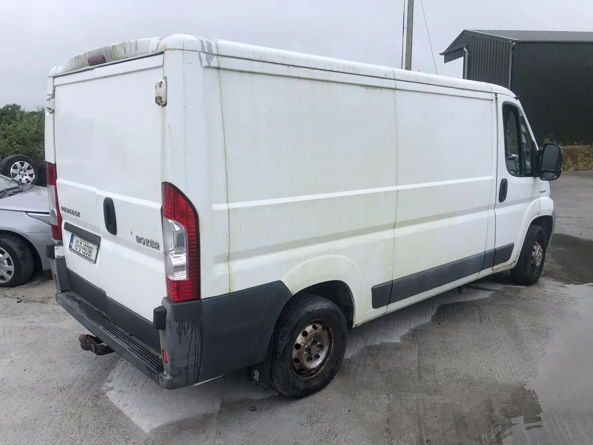 2010 Peugeot boxer 2.2 diesel for parts - Image 2