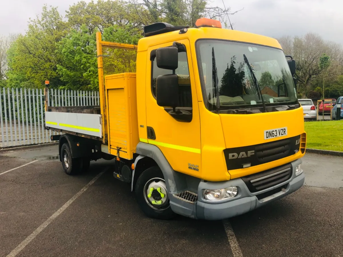 2013 Daf 45/160 7.5 Ton Tipper Crane - Image 2