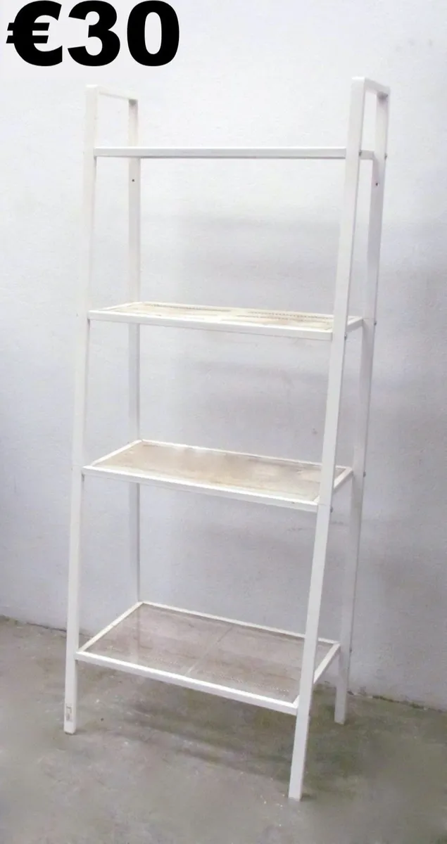 Kitchen storage shelves & Baskets - Image 1