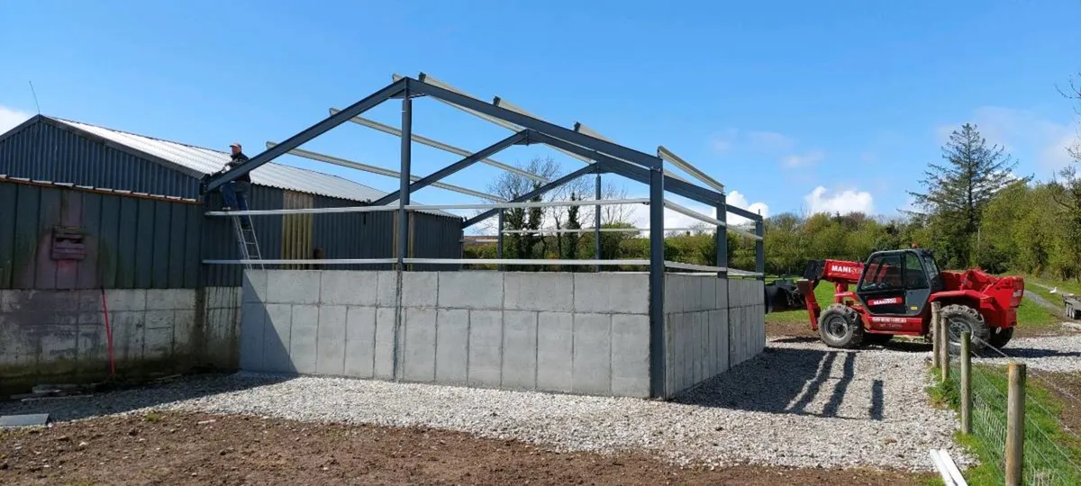 Farm sheds - Image 4