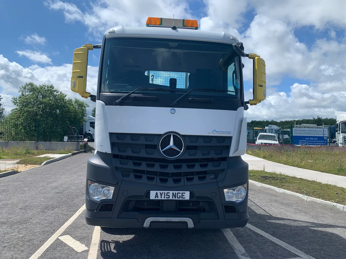 Mercedes Arocs  Beavertail - Image 2