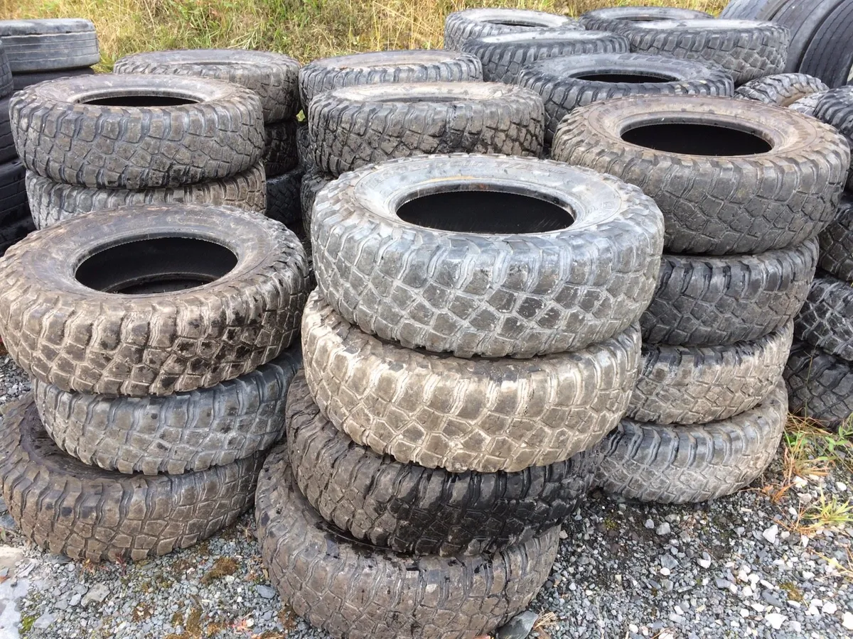 235/85R16 tyres