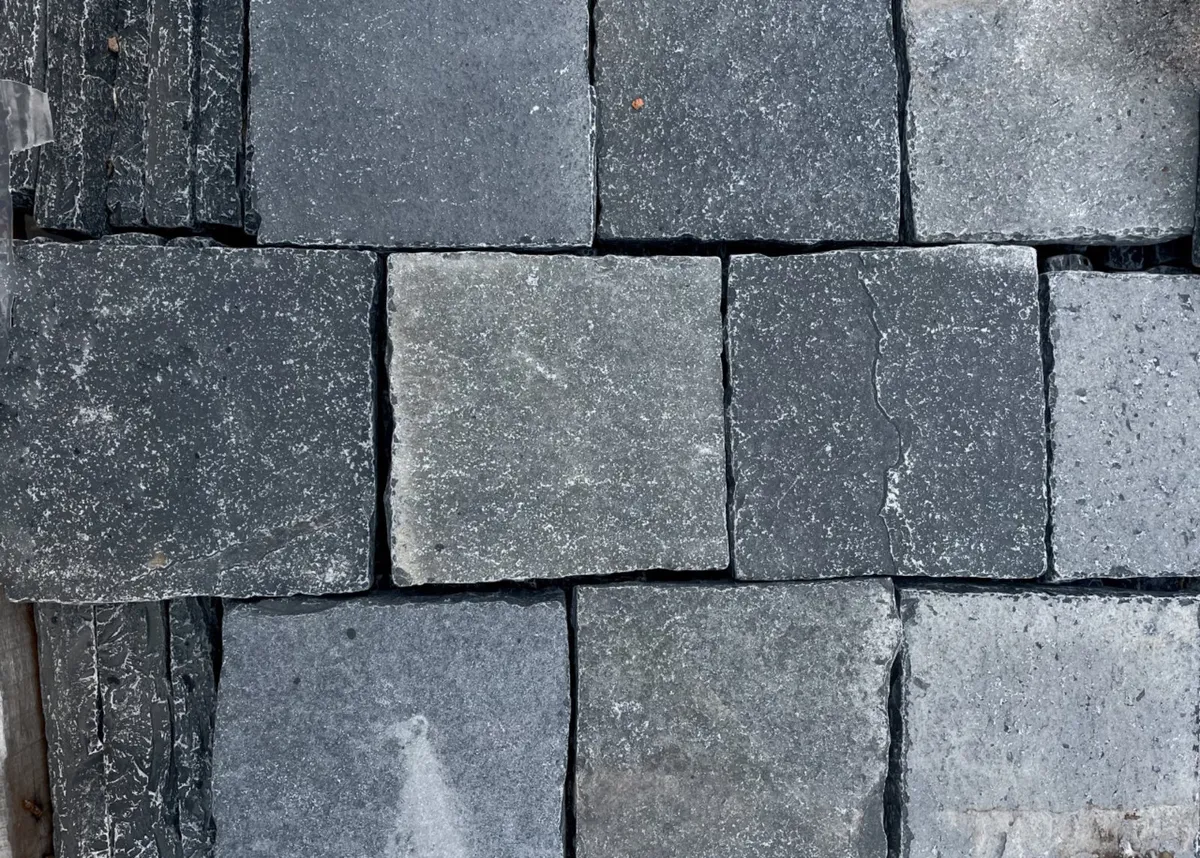 Black Limestone Tiles - Image 2