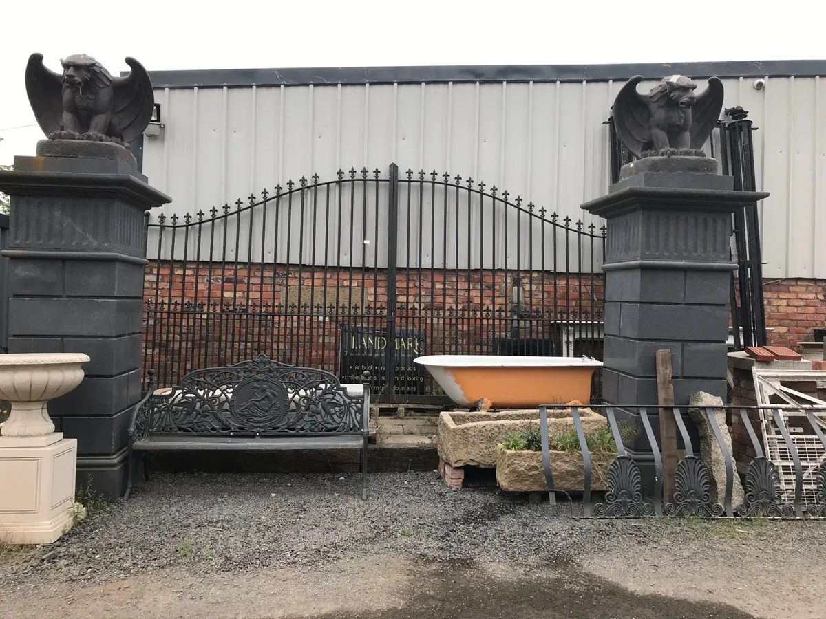 Large Iron Entrance Gates 18ft - Image 1