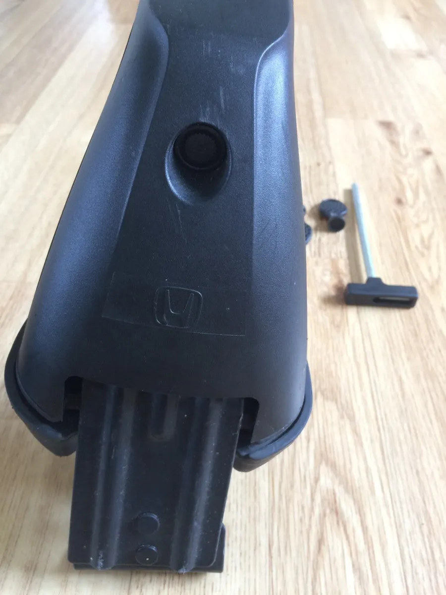 Honda Insight Roof Bars - Image 3