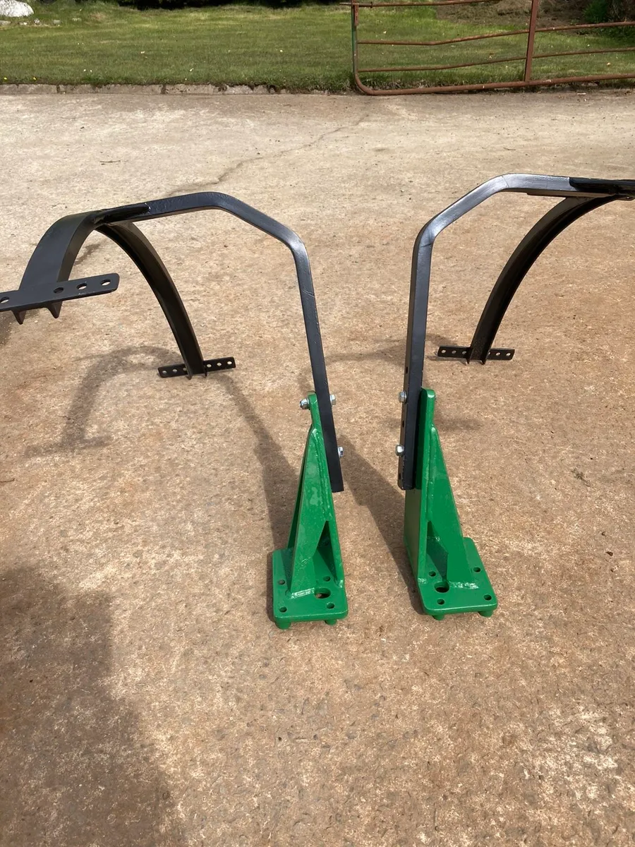 JOHN DEERE FRONT MUDGUARDS - Image 2