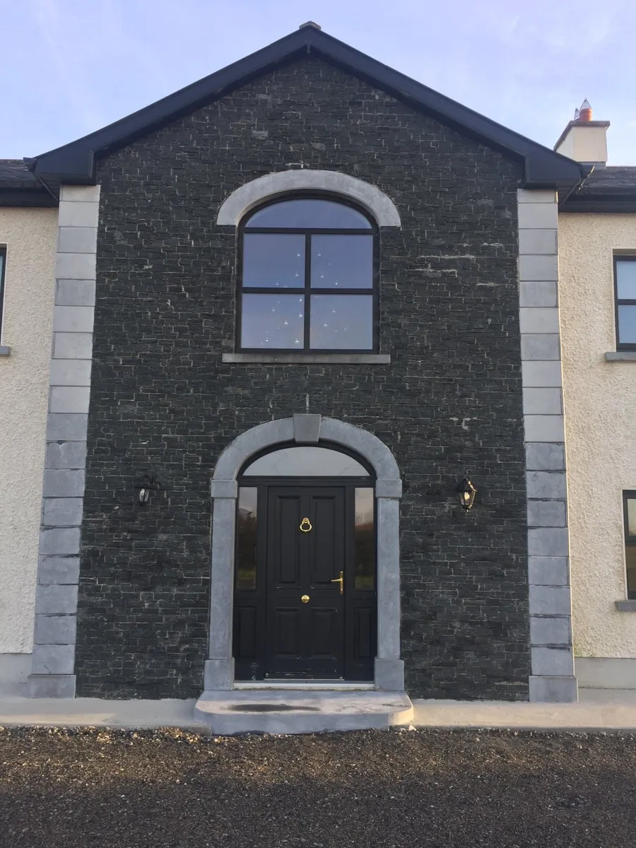 Limestone sills and heads - Image 3