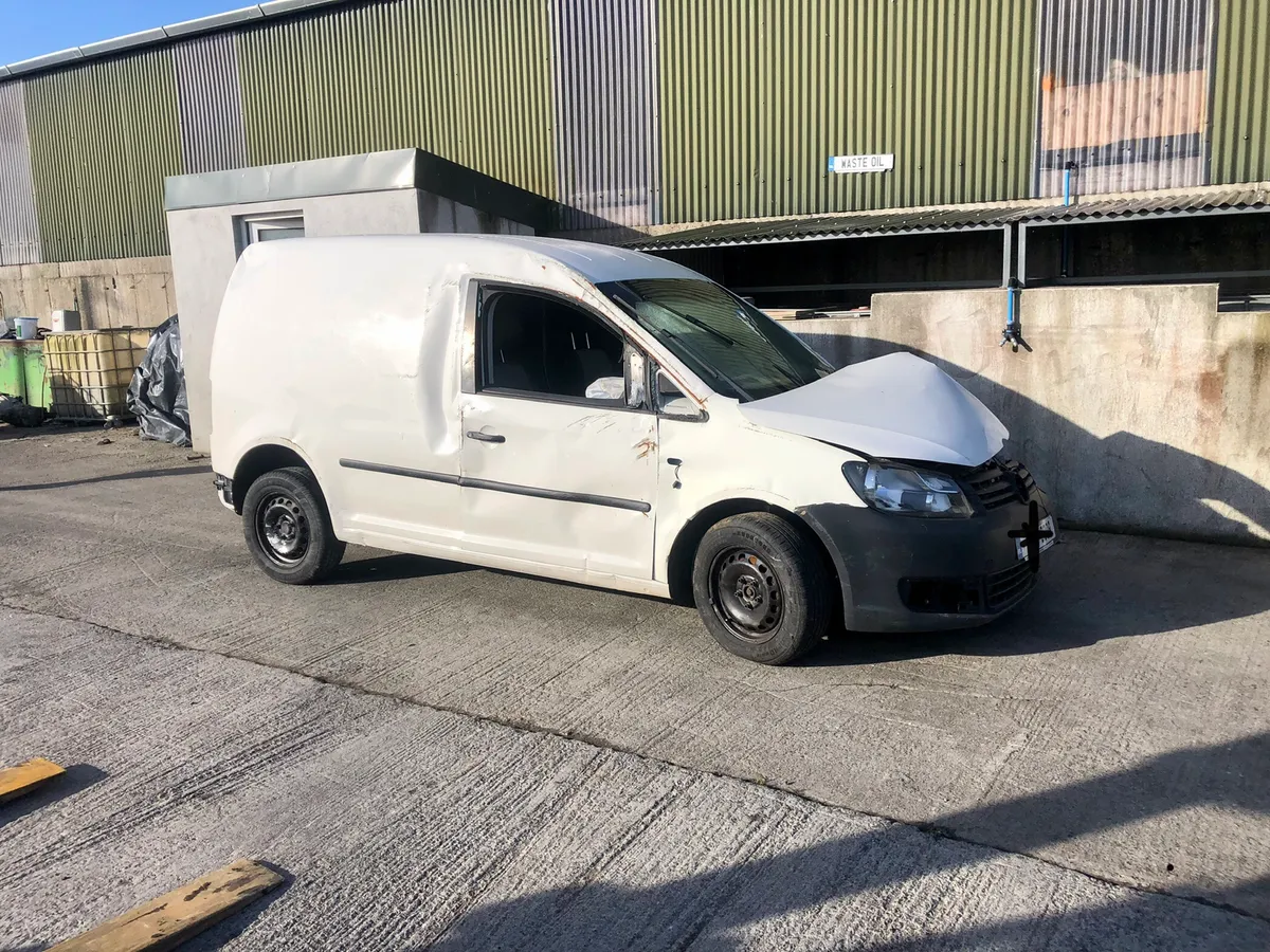 2011 vw caddy 1.6 tdi cay for parts