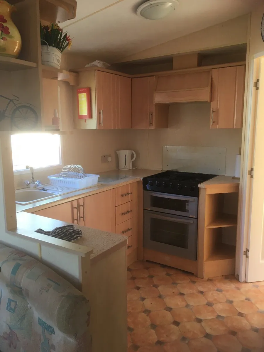 Mobile Home To Rent St Jean De Monts. - Image 4