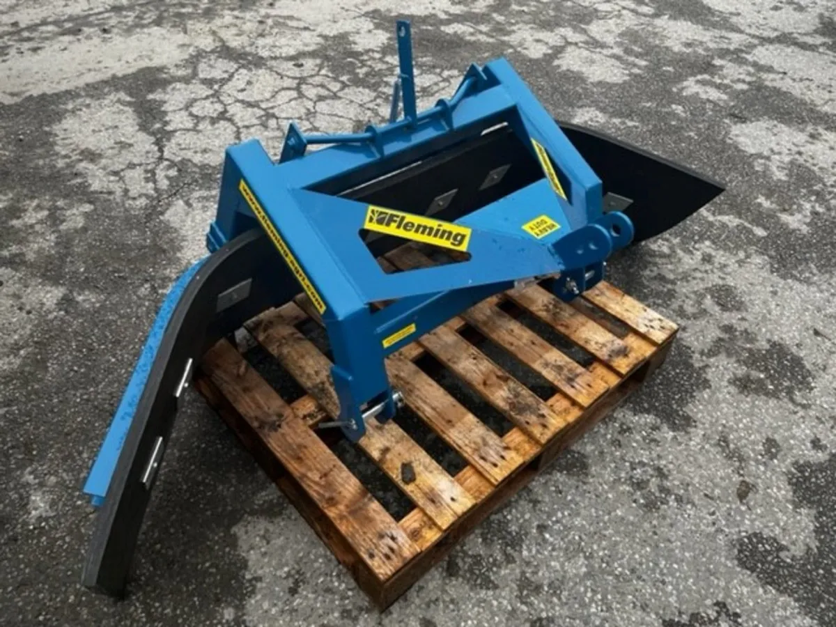 2025 Fleming Heavy Duty Yard scraper AYSHD - Image 4