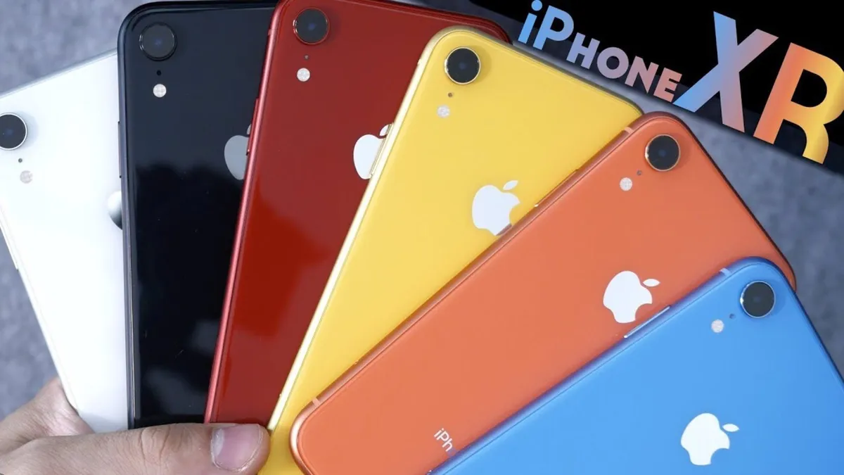 iPhone XR - Image 1