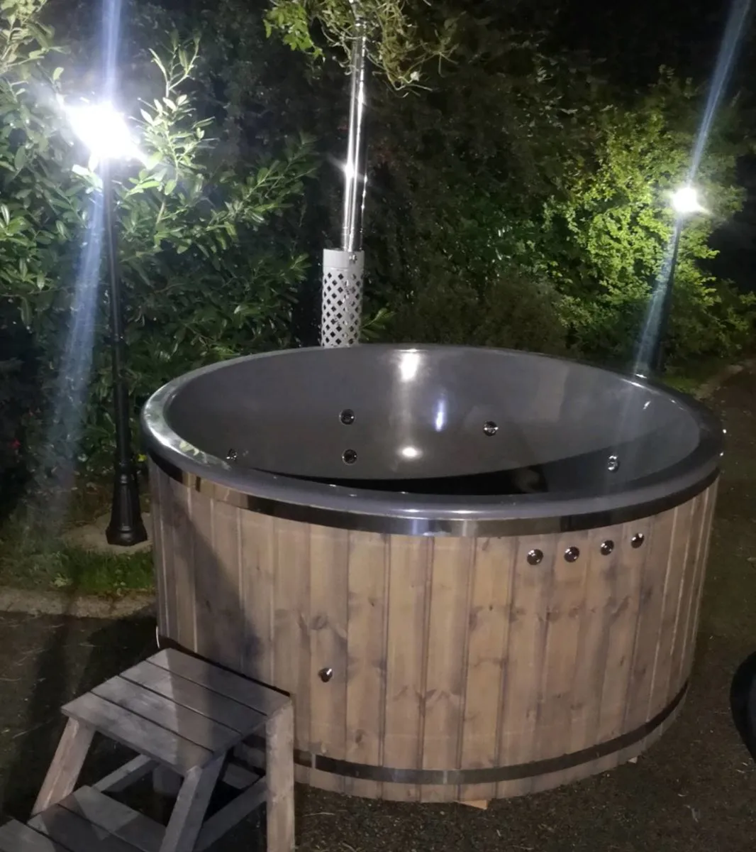 Hot Tubs - Image 2