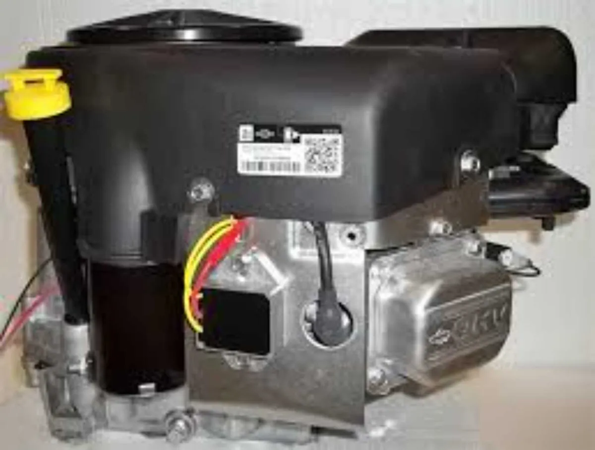 New Briggs & Stratton 656cc 22 hp V-Twin Engine - Image 2