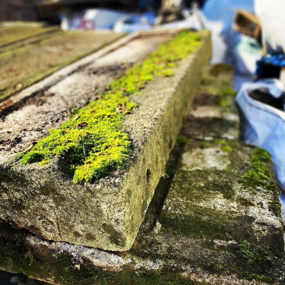 RECLAIMED WINDOW CILLS AND CORNER QUOINS