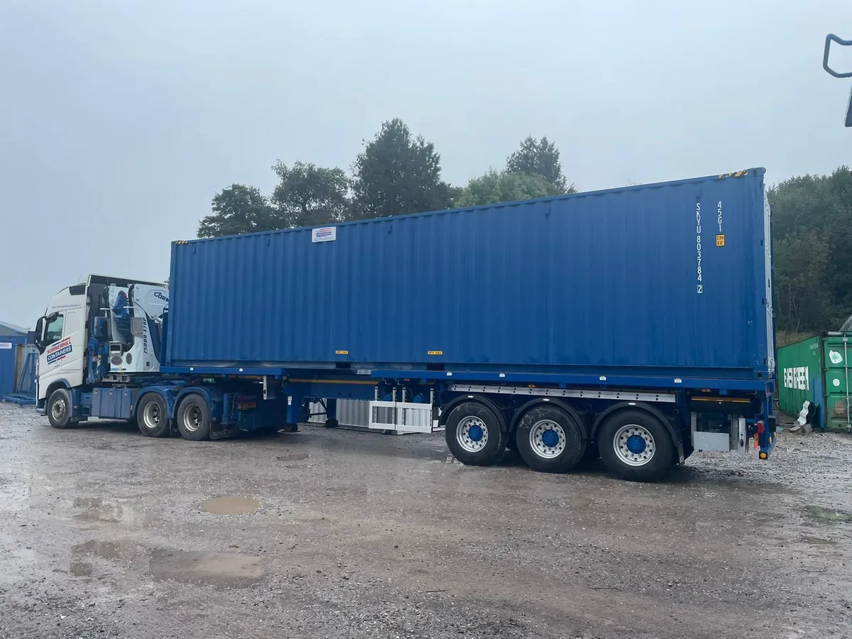 40x8 & 20x8 shipping container - Image 3