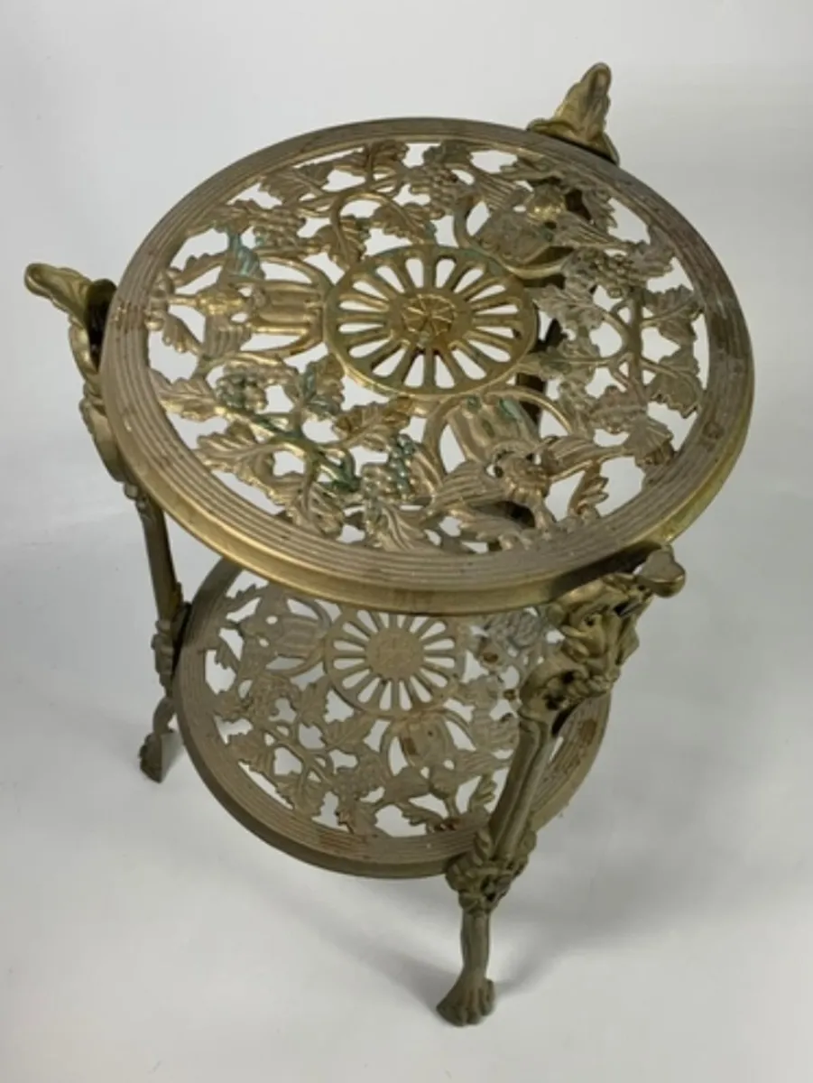 Vintage two tiered brass stand. - Image 2