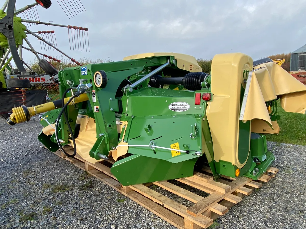 New Krone F320Cv -pull type in stock