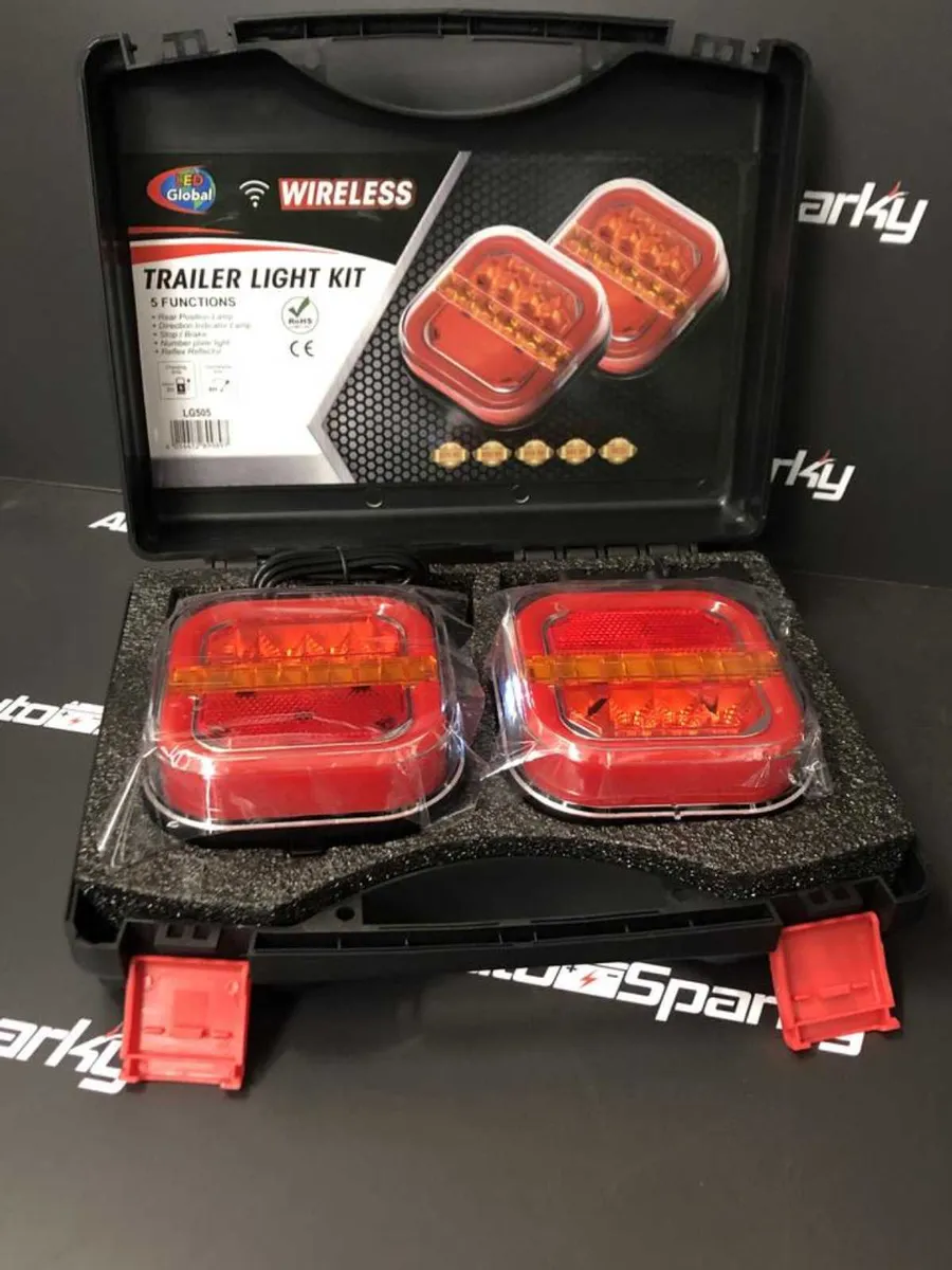 WIRELESS MAGNETIC TRAILER LIGHT KIT **New Design** - Image 3