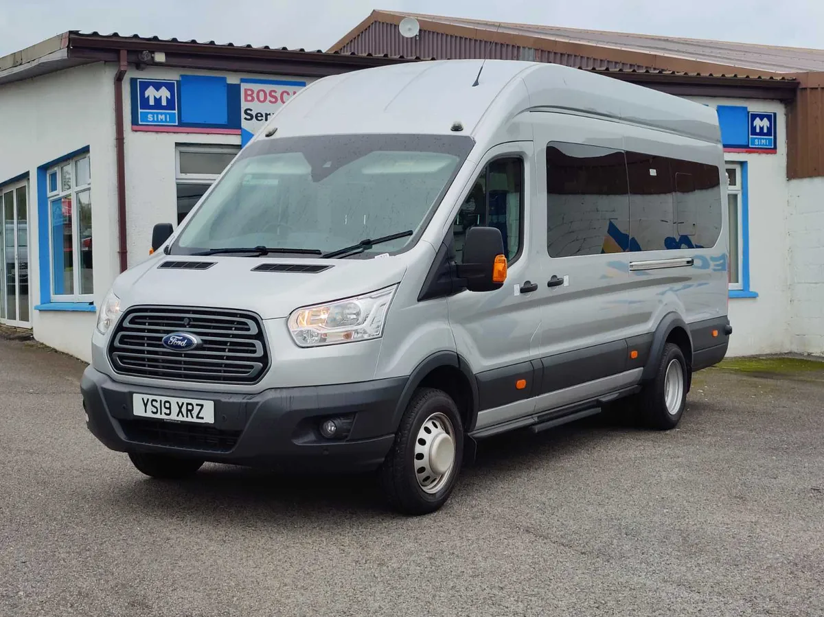 2019 Ford 460 EL RWD Trend Minibus TDCi 125 RWD