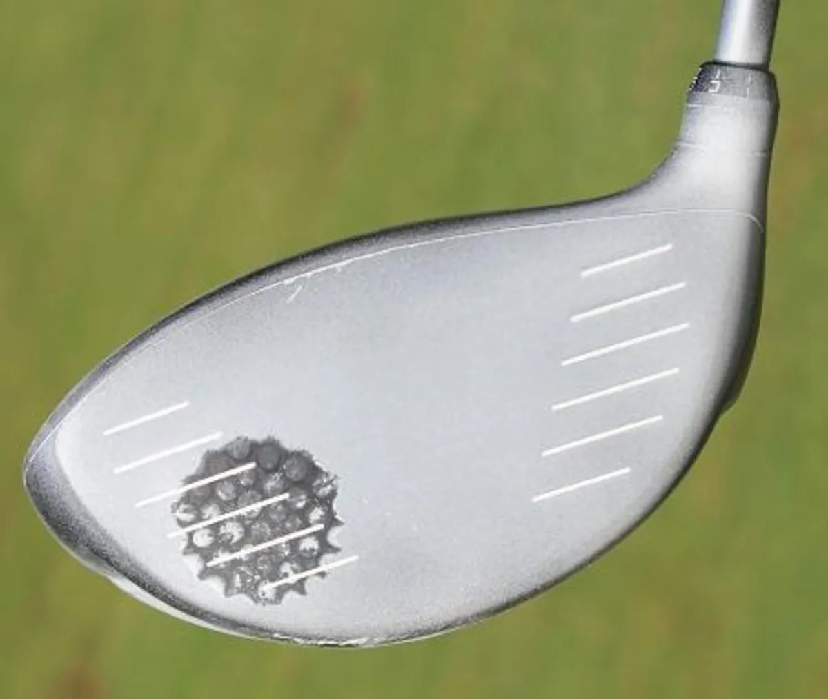 Strike Spray Golf Training Aid, €29.95 for 3 - Image 3