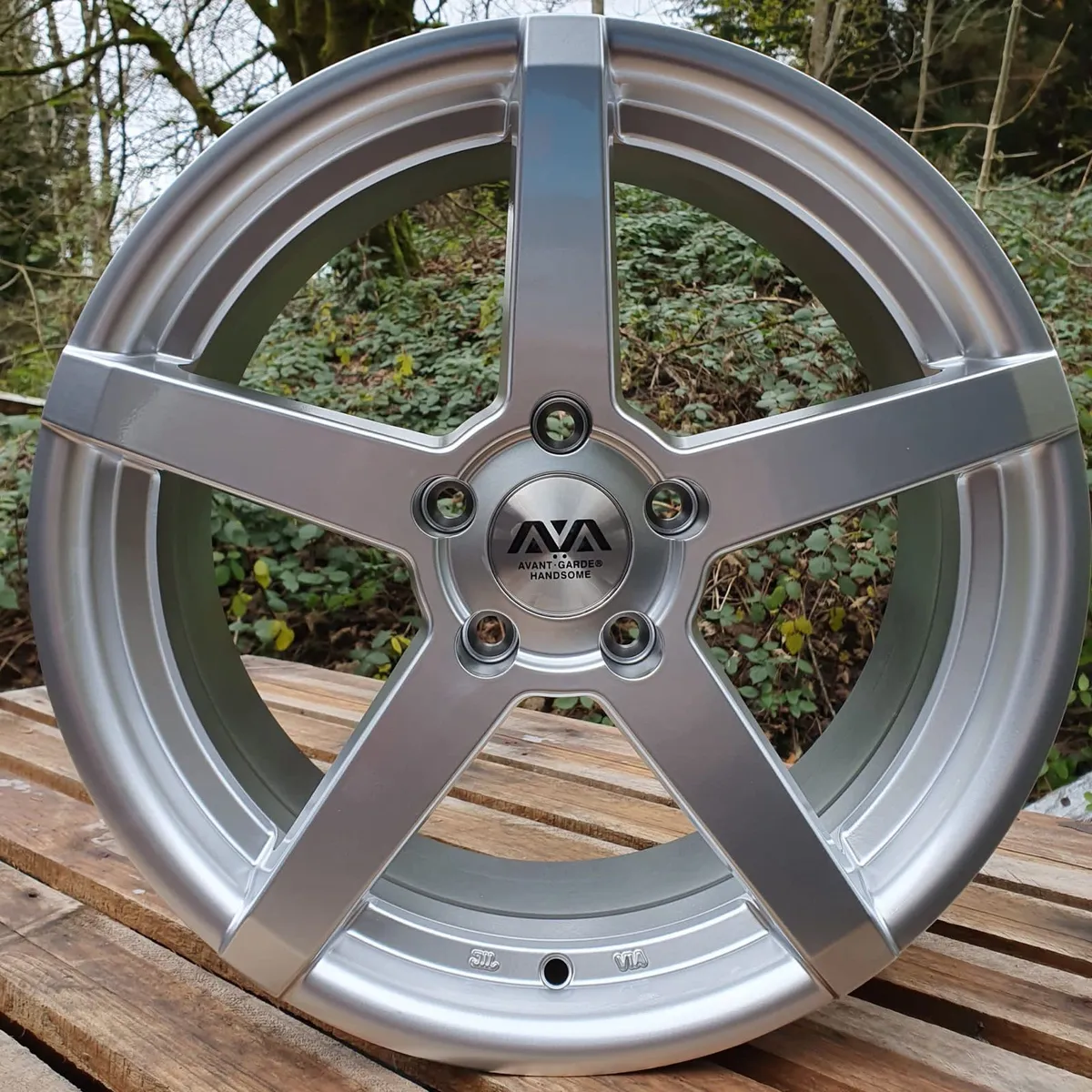 Ava alloy wheels at fk 5x112 & 5x120 - Image 4