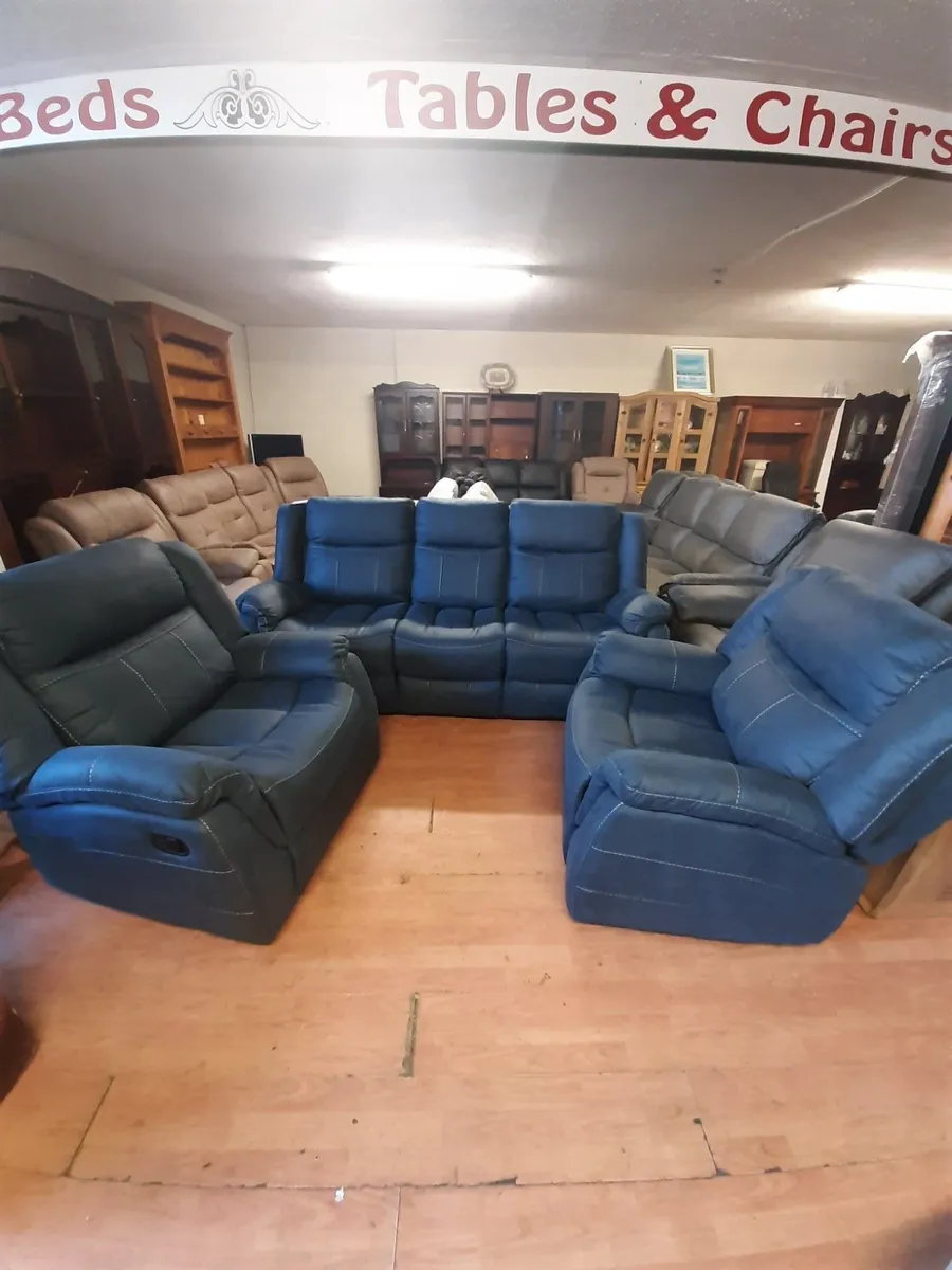New sofas 3 pieces 2 pieces cgairs