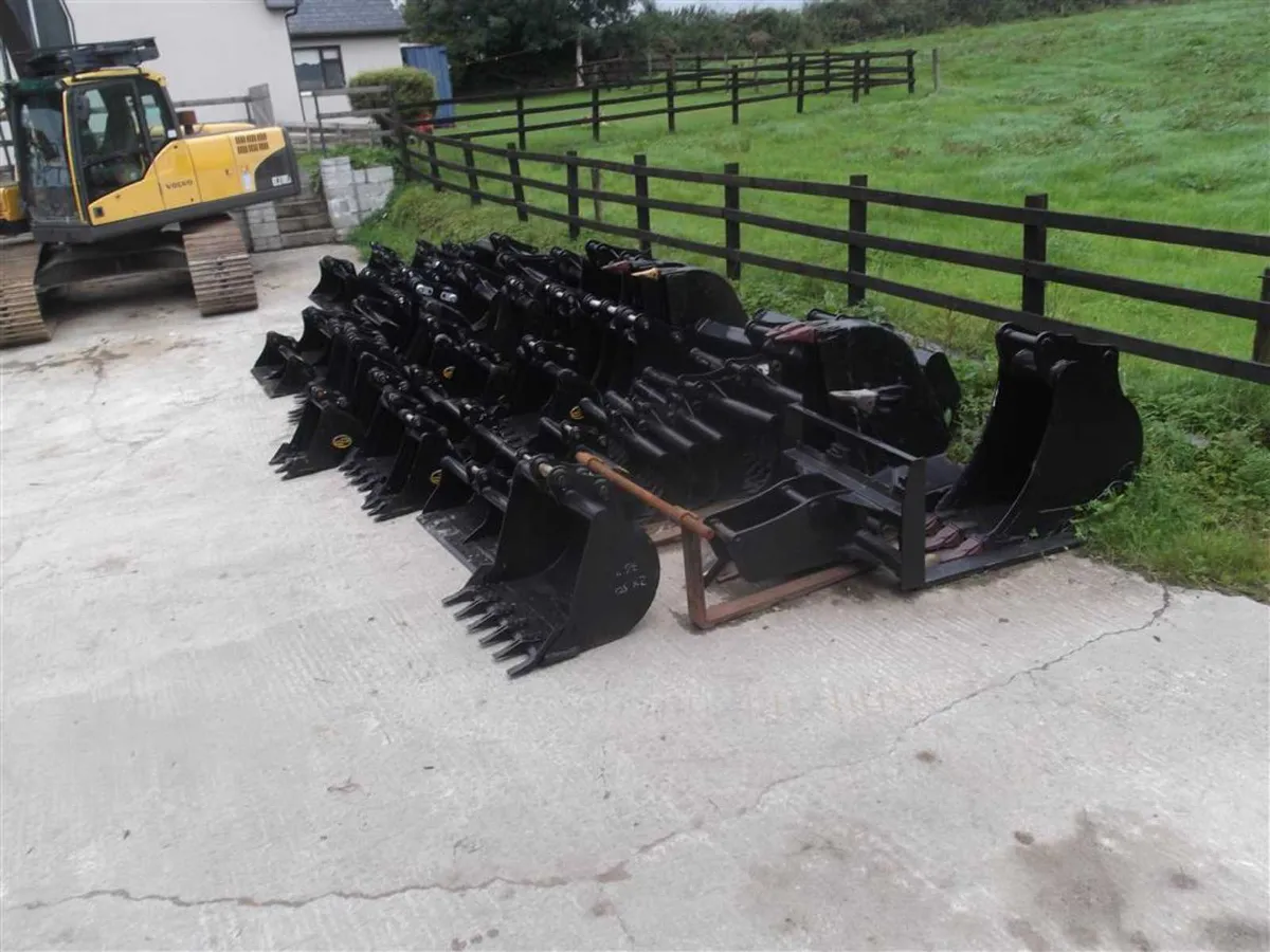 New Strickland Buckets 3 To 8 Ton - Image 4